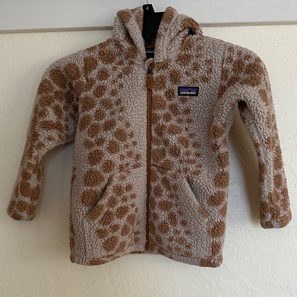 Patagonia Tan and Cream Fleece Hoodie